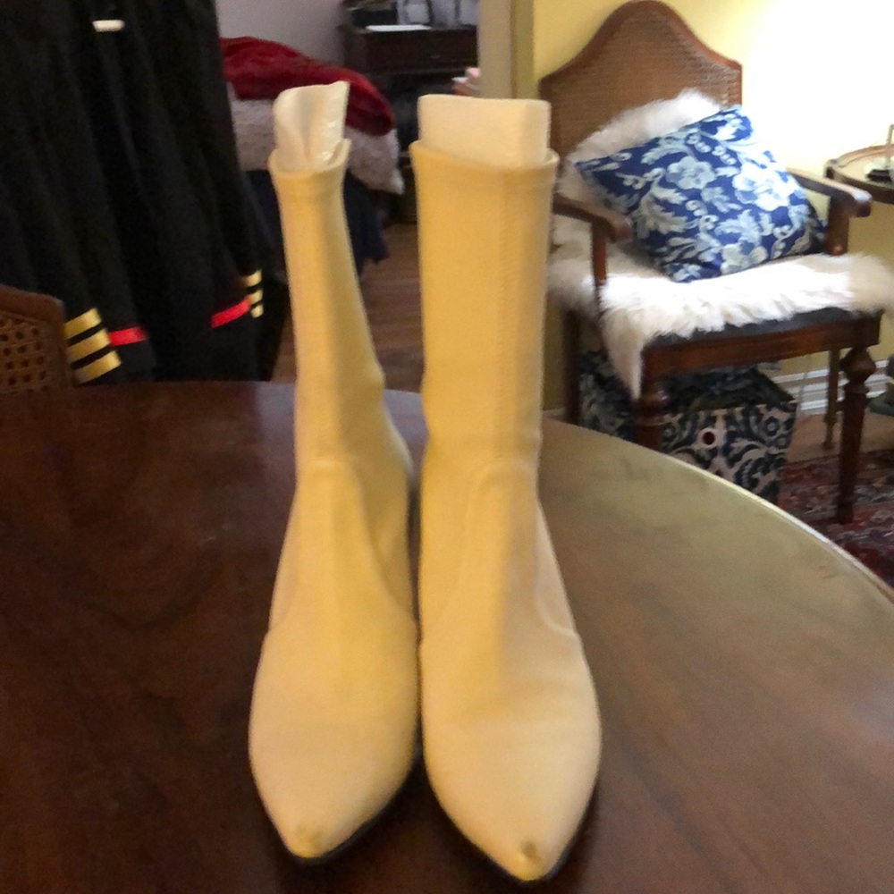 Stuart Weitzman white leather tall boots
